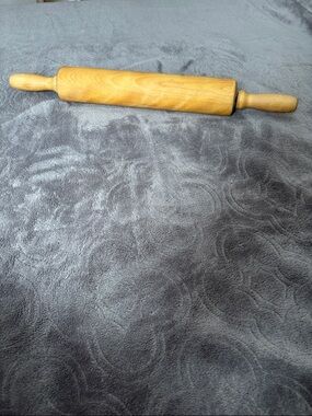 Baribo Maid Rolling Pin Vintage 16 Inch Baking Tool Maple Made Canada